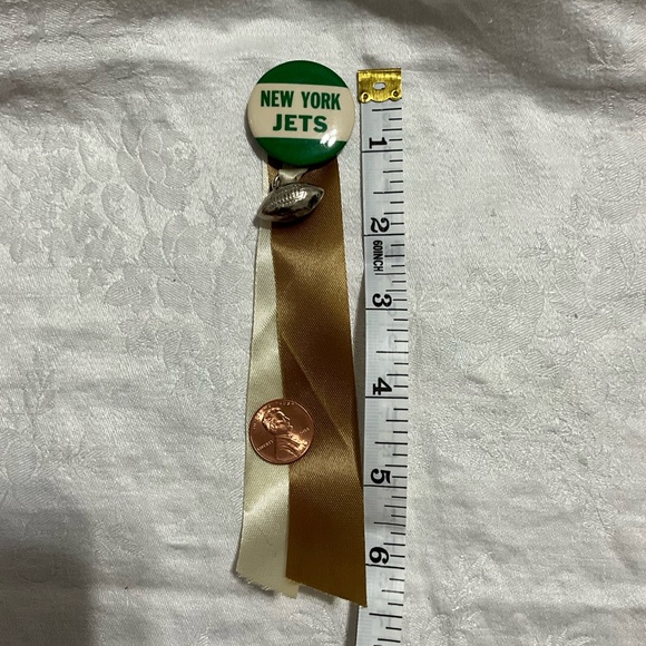 70’s vintage New York jets football button with ribbons and charm vtg vguc sport - Picture 2 of 5